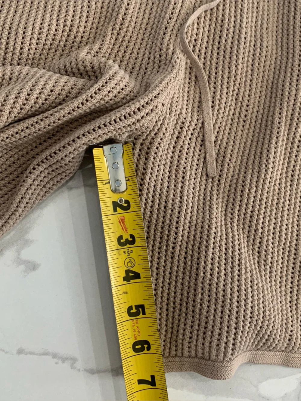 Alo Yoga Open-Knit Shorts Men Medium? Chestnut Pockets Logo (See measurements)